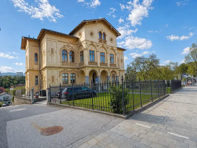 HISTORISCHE VILLA MIT CHARAKTER IN BESTLAGE VON STEYR