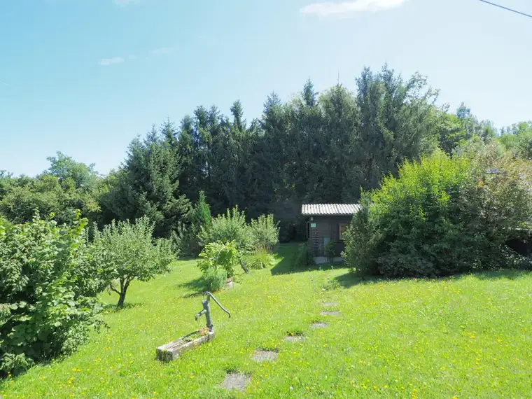 TRAUMGRUNDSTÜCK IN CHRISTKINDL - 833 M² NATURIDYLLE