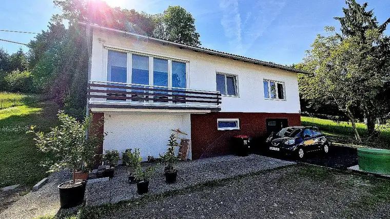DIETACH BUNGALOW GROSSES GRUNDSTÜCK!