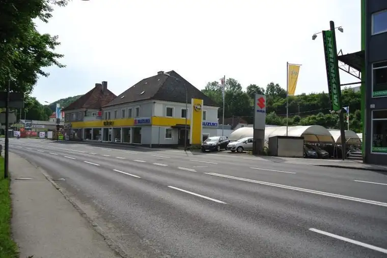 GEWERBEOBJEKT ZUR MIETE IN STARK FREQUENTIERTER LAGE