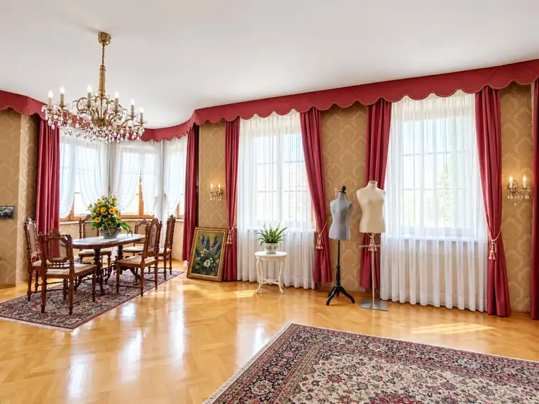 WOHNEN MIT CHARME UND GESCHICHTE IM KÜNSTLERVIERTEL STEYRDORF