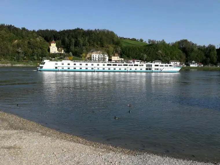 Aschach/Donaublick: Schlüsselfertige Eigentumswohnung für Umsteiger und Aufsteiger