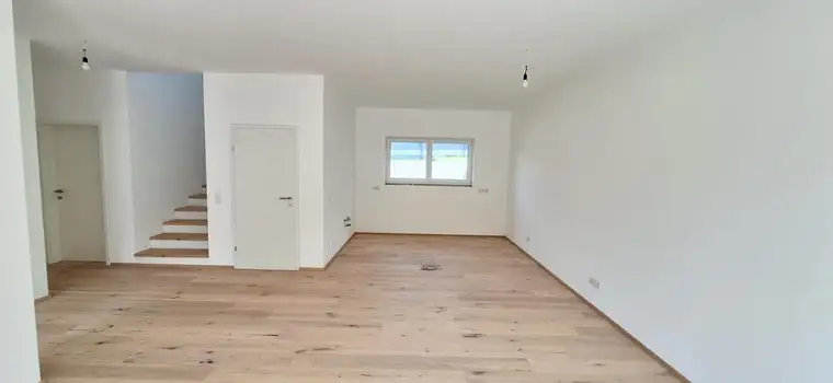 TOP REIHENHAUS IN ST. ULRICHWohnen mit Stil – Leben mit Komfort
