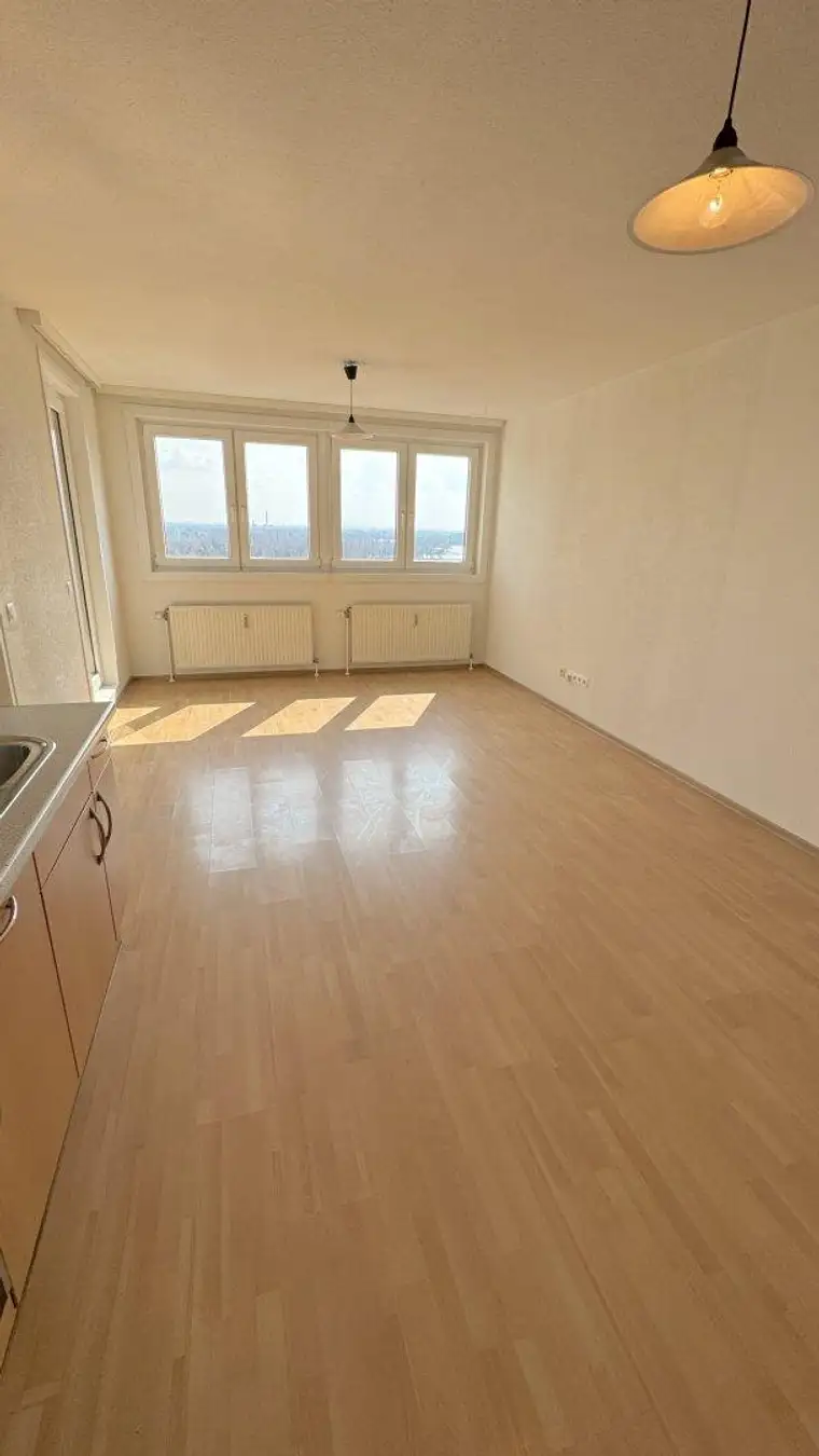Top-gelegene 2-Zimmer-Wohnung mit Loggia im 22. Bezirk – Nähe UNO City &amp; Donauinsel