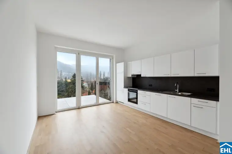 2-Zimmerwohnung mit Loggia! Natur und Moderne vereint im Süd-Spitz