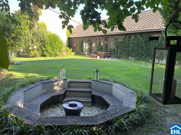 Idyllisches Baugrundstück in zentraler, ruhiger Lage