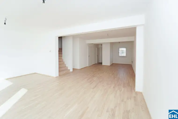 Komfortables Wohnen: 4-Zimmer-Häuser mit Fußbodenheizung und Parkettboden