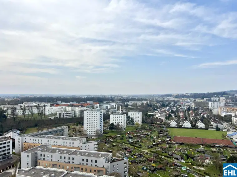 Stilvolle 1-Zimmer-Wohnung mit Loggia und Top-Anbindung – Ihr neues Zuhause im High Five!