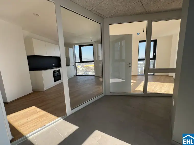 Erstbezug! 3 getrennte Zimmer mit Wohnküche ++ WG geeignet ++
