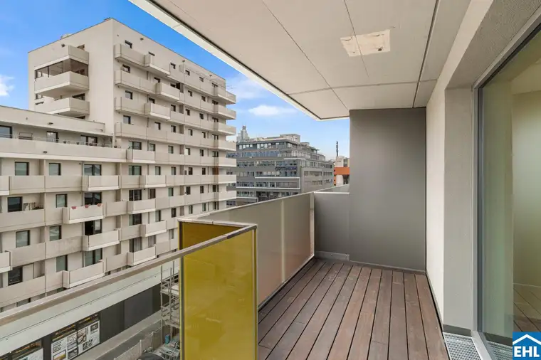 Wohnen mit Weitblick: Vollmöblierte Apartments an der Dresdner Straße 90