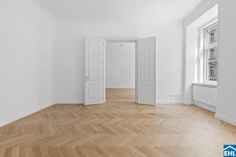 Erstbezug nach Sanierung: Prachtvolle 3 Zimmer-Altbauwohnung Nähe U4 Pilgramgasse