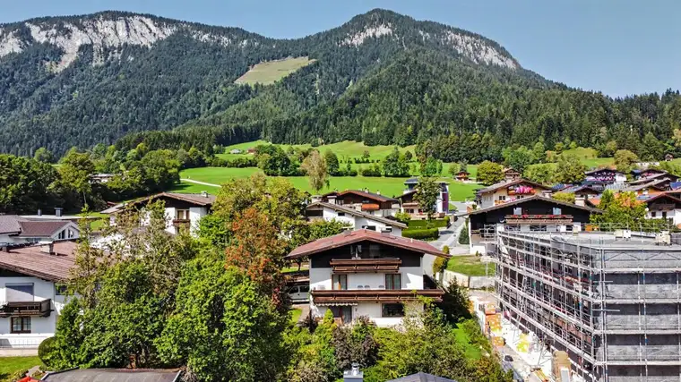 Mehrfamilienhaus mit 3 Wohnungen, Bergblick &amp; Ruhelage – Söll/Pirchmoos