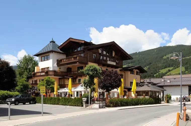 Traditionscafe im Zentrum Kirchbergs