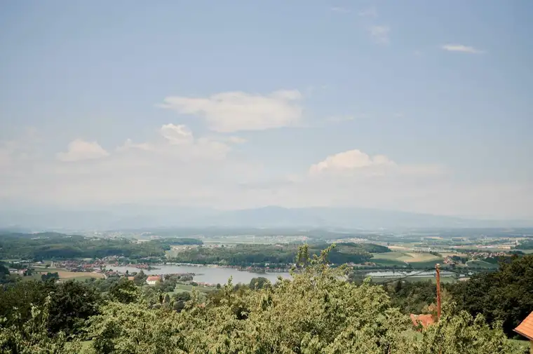 8505 Sankt Nikolai im Sausal in die Südsteiermark: Traumlage für Tourismus, Zinshaus oder Wohnhaus