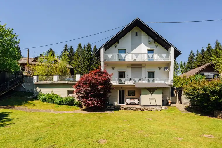 Charmantes Wohnhaus in idyllischer Lage in Moosburg! Energieeffizient, modernisiert &amp; vielseitig nutzbar!