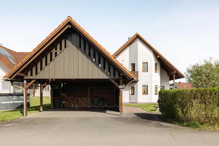 Charmantes Wohnhaus mit einer Top Infrastruktur