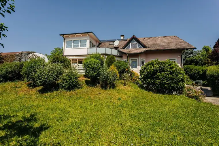 Außergewöhnliches Ein-/Zweifamilienhaus mit Pool, Gartenidylle und stilvollem Poolhaus in Toplage von Hart bei Graz - ca. 295 m² Wohnfläche