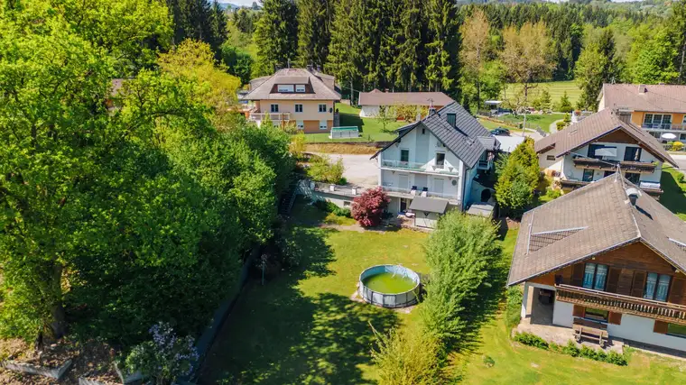 Charmantes Wohnhaus in idyllischer Lage in Moosburg! Energieeffizient, modernisiert &amp; vielseitig nutzbar!