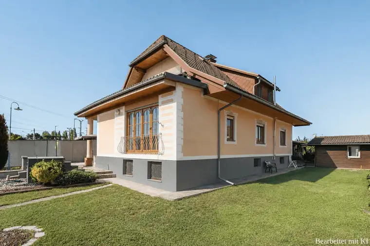 Preissenkung! Großes Wohnhaus für ein bis zwei Familien in zentraler Lage von Leibnitz