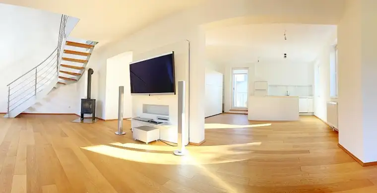 Klosterneuburg/Kritzendorf: Dachgeschoss-Maisonette/Penthouse, Ruhelage im Grünen
