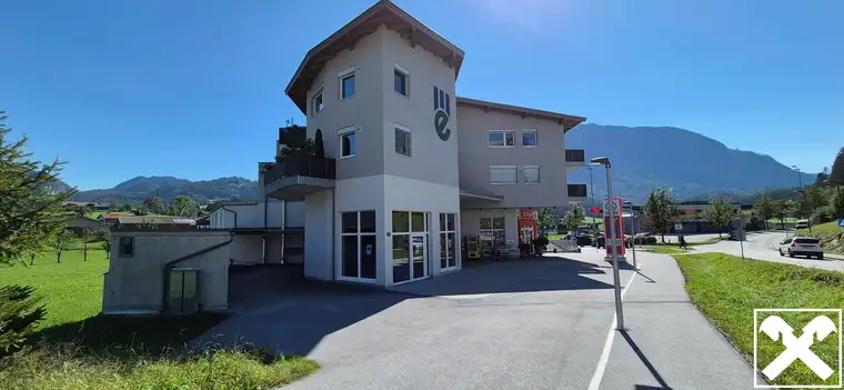 Preishit im Zentrum: 106 m² Gewerbe-Rohbau mit 3 Parkplätzen direkt neben Spar!