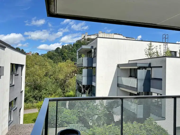 GEDIEGEN WOHNEN AM RANDE DER SALZBURGER ALTSTADT