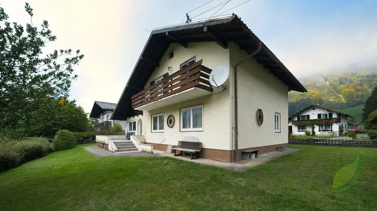 Ein Landhaus zum Verlieben - Romantischer Wohntraum in idyllischer Lage nahe dem Attersee