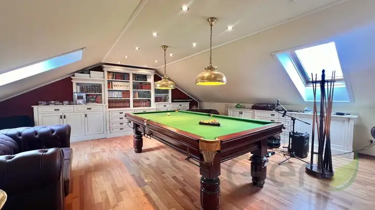 Pompöses Einfamilienhaus mit Pool – Anif