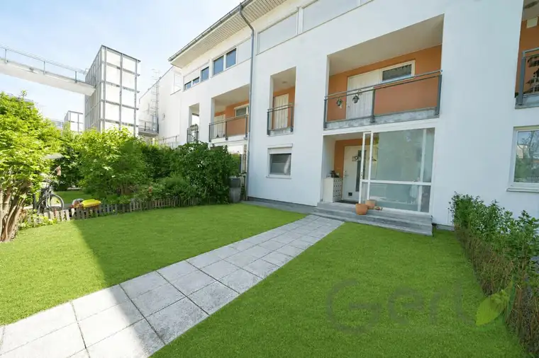 Stilvolle 3-Zimmer-Wohnung mit sonnigem Garten in Herrnau