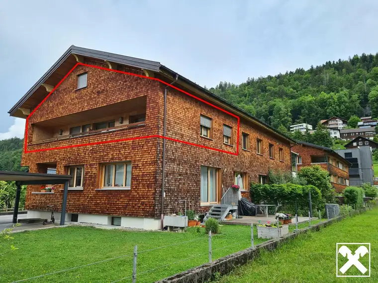 Zentrumsnah und doch sehr ruhig gelegen! Hochwertig ausgestattete 3,5 Zimmerwohnung in Bezau!