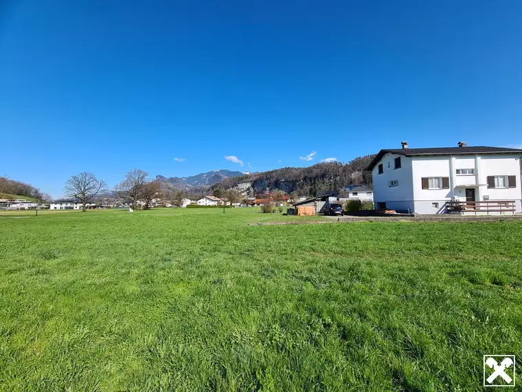 Traumhaftes Baugrundstück am Rande einer Grünzone