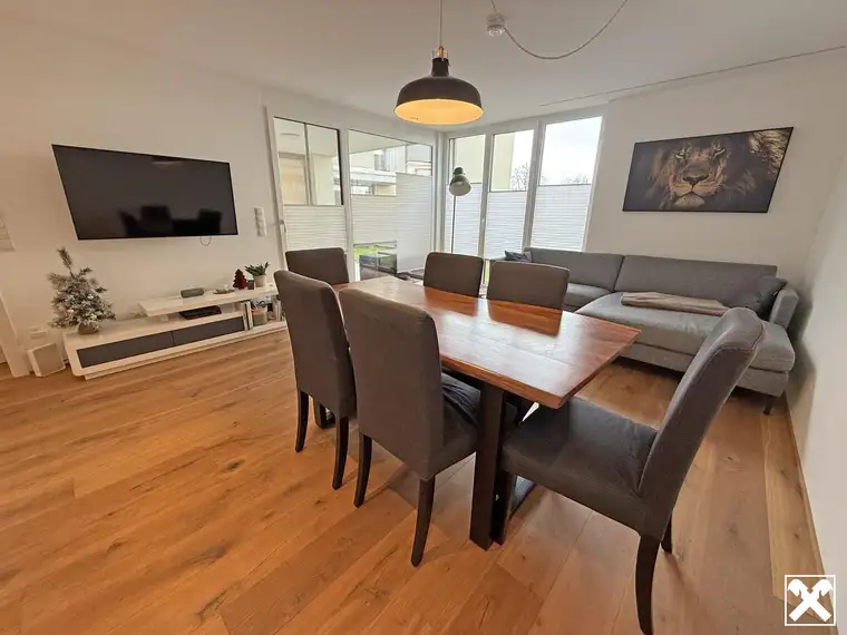 Moderne 3-Zimmerwohnung mit Garten