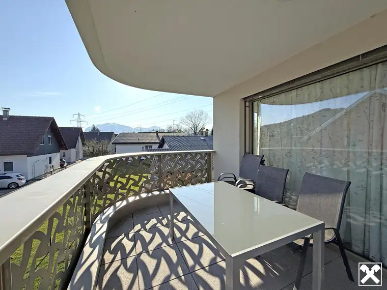 Sonnige 3 Zimmer Terrassenwohnung!