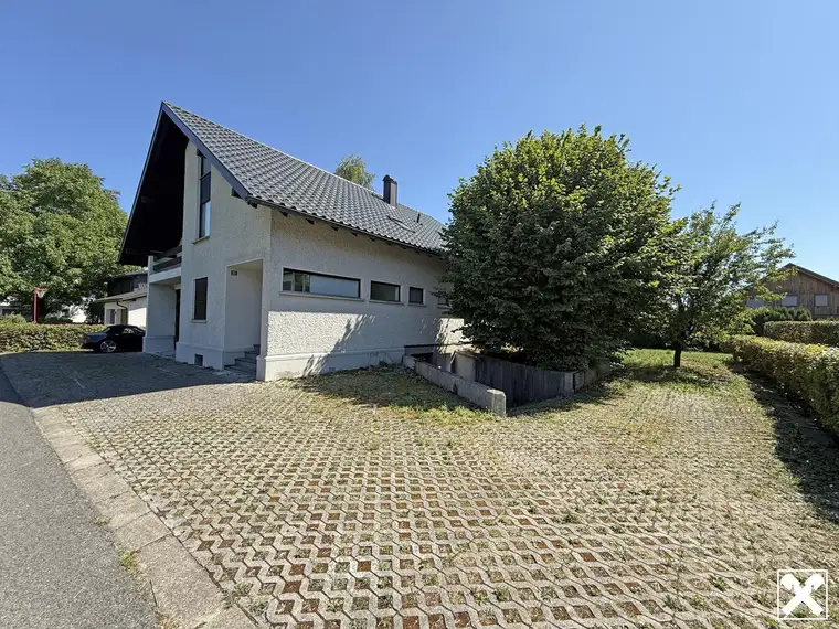 Lauterach: Großzügiges Haus mit Potenzial