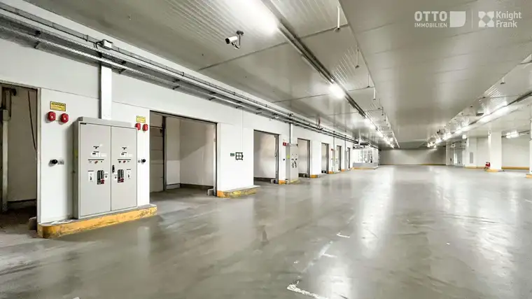 Hochwertiges Kühllager an der A1