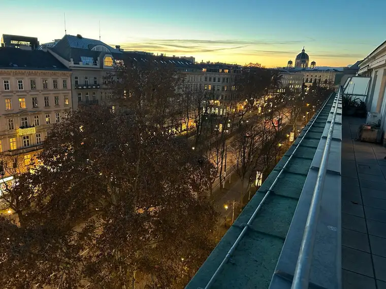 Blick auf den Opernring - Exklusive Stadtwohnung mit Air condition