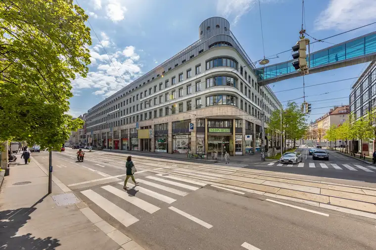 Karin Pail, OTTO Immobilien GmbH