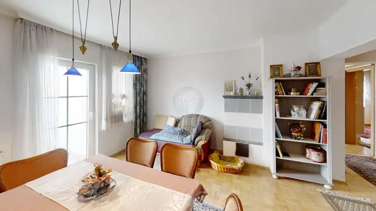 Modernisierte 6-Zimmer-Wohnung mit 160m², Garten, Balkon, Stellplatz uvm. in Wolfern, OÖ.