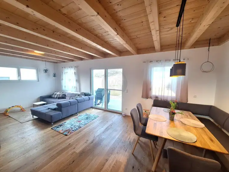Moderne Doppelhaushälfte in idyllischer Lage- BJ 2024