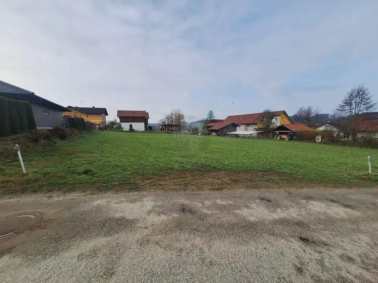 Aufgeschlossenes Baugrundstück in Andorf zu verkaufen