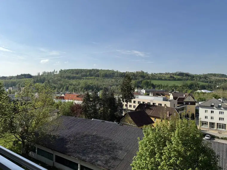 Gepflegte Wohnung in Bad Schallerbach - Zentrum