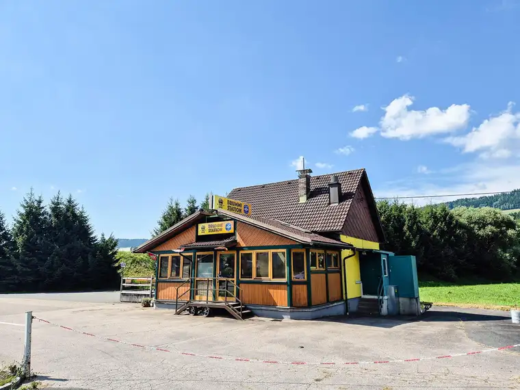 Interessante Betriebsliegenschaft bei Bad St. Leonhard!