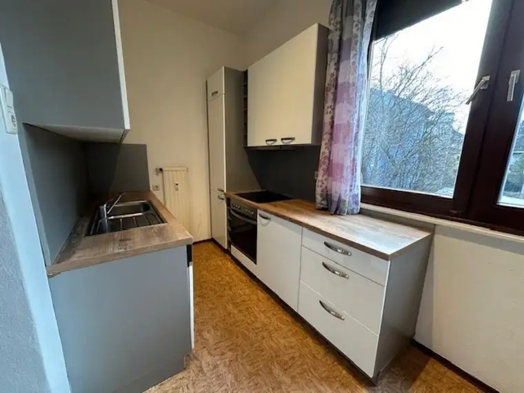 PROVISIONSFREI - Eggenberg - 4-Zimmer-Wohnung mit extra Küche - tolle Infrastruktur
