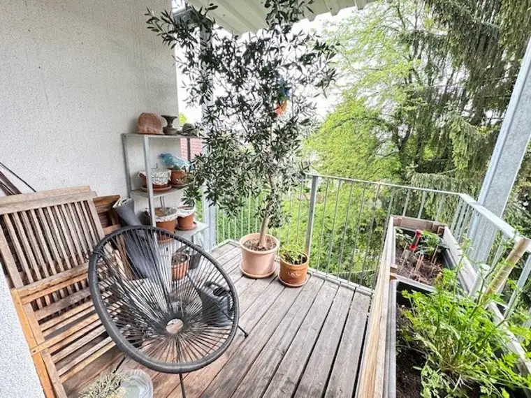 Charmante 2-Zimmer-Wohnung mit Balkon in Graz – JAKOMINI