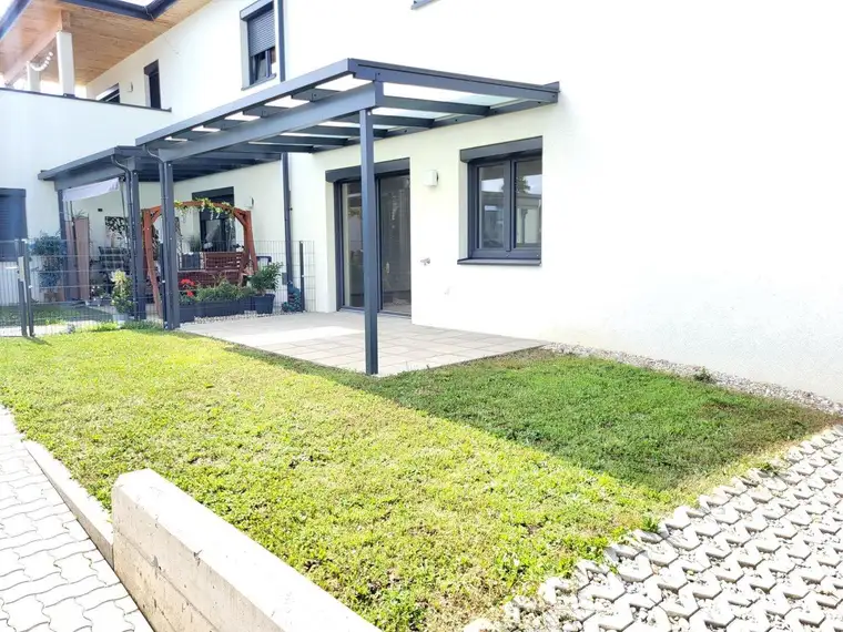 Moderne und Effiziente 3 Zimmer Erstbezugswohnung mit Eigengarten zum Vorführpreis