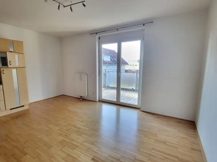 LIEBOCH Zentrum - 2 Zimmer - Lift - Großer Balkon