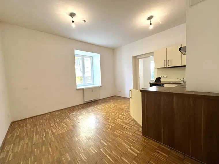 TOP gelegene | 2 - Zimmerwohnung inmitten von Graz - gepflegt, ideal für Singles oder Paare!