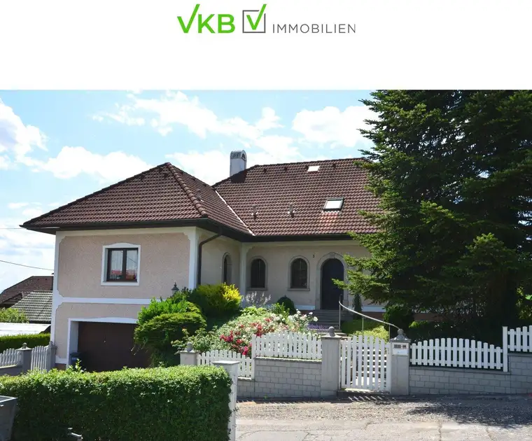 Neuer Preis - Tolles Wohnhaus mit viel Platz und großem Garten