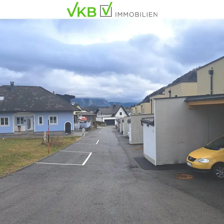4812 Pinsdorf: Top Investment, Neubau Reihenhaus (Top 5) für Anleger (vermietet bis 7.27) in Bahnhofsnähe!