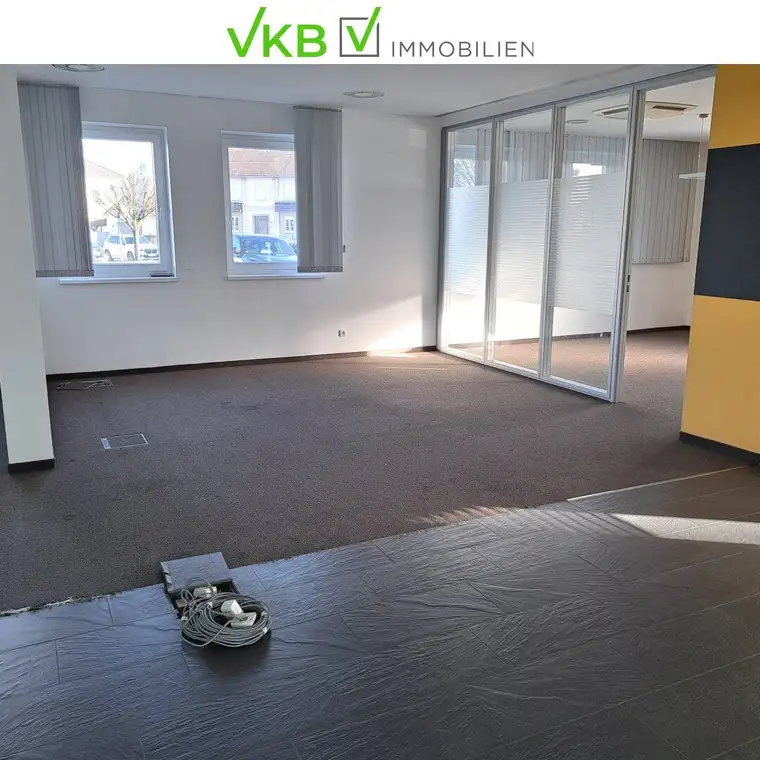 Hier werden Sie gesehen, Top Geschäftsfläche, Büro, Ordination im Erdgeschoß, 5 KFZ Abstellplätze, in der Schärdinger Vorstadt zu vermieten!